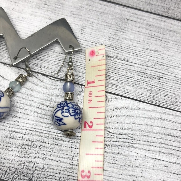 Vintage ceramic china beads long dangle earrings - Picture 3 of 3